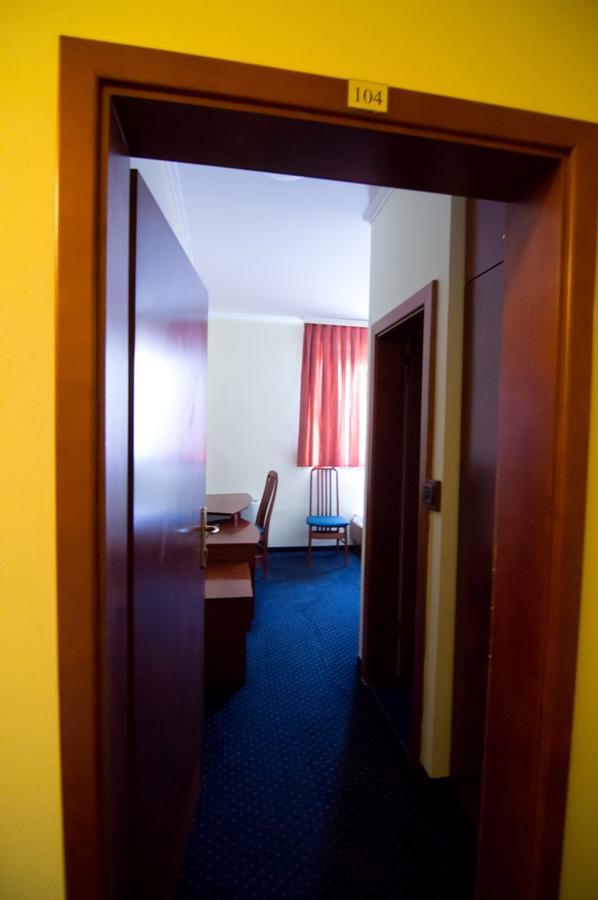 Hotel Ana Gospić Exterior foto